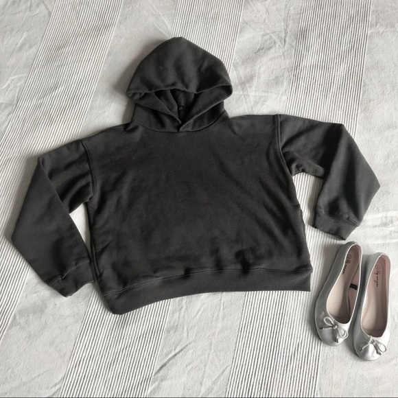 DPLUS Studio Charcoal Cropped Hoodie Small NWOT - Picture 1 of 4